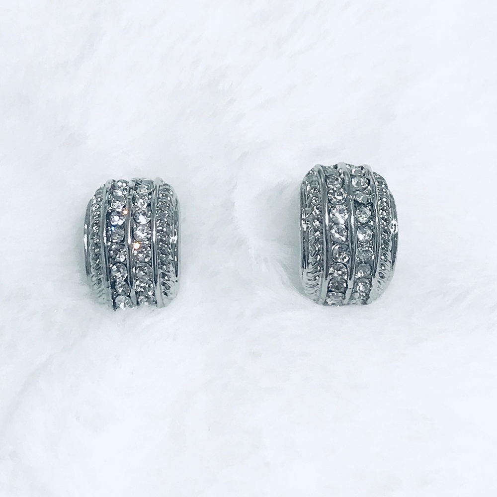 Lovely Crescent Silver CZ Diamond Post Earrings - Picture 4 of 12